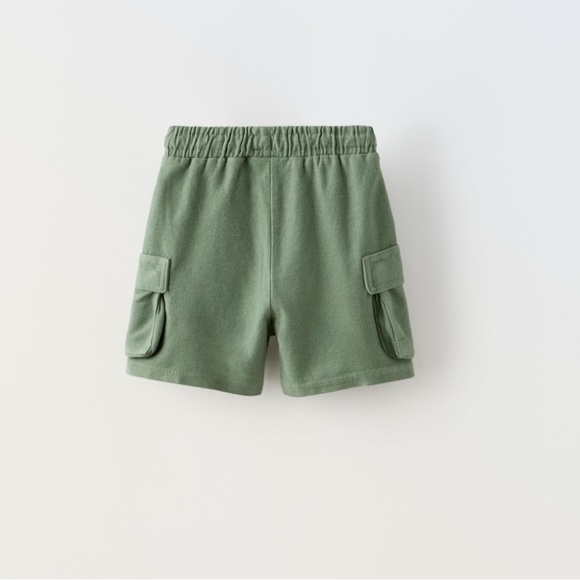 Zara Light Green Kids Cargo Shorts - Picture 4 of 4